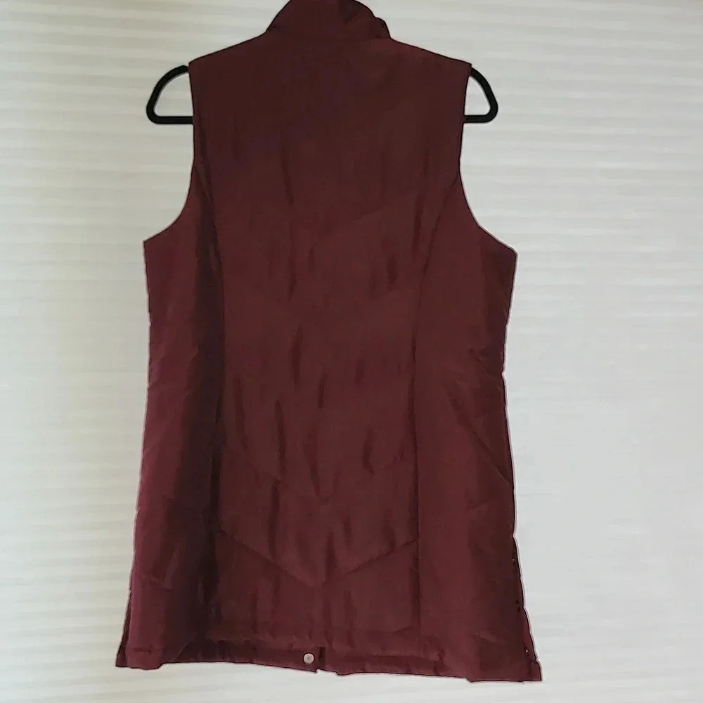 Christopher & Banks Burgundy Quilted Puffer Vest Women's Small Snap Zip Mock - Picture 4 of 5